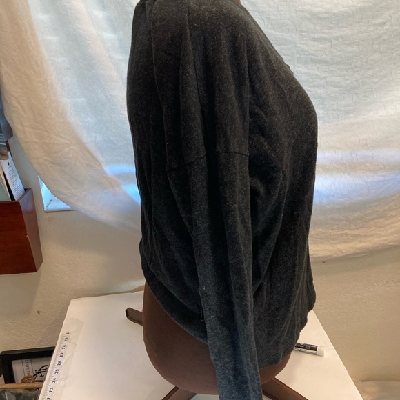 James Perse Charcoal V-Neck Sweatshirt Size XL V Neck Deep V Neck Long Sleeve - Picture 6 of 10